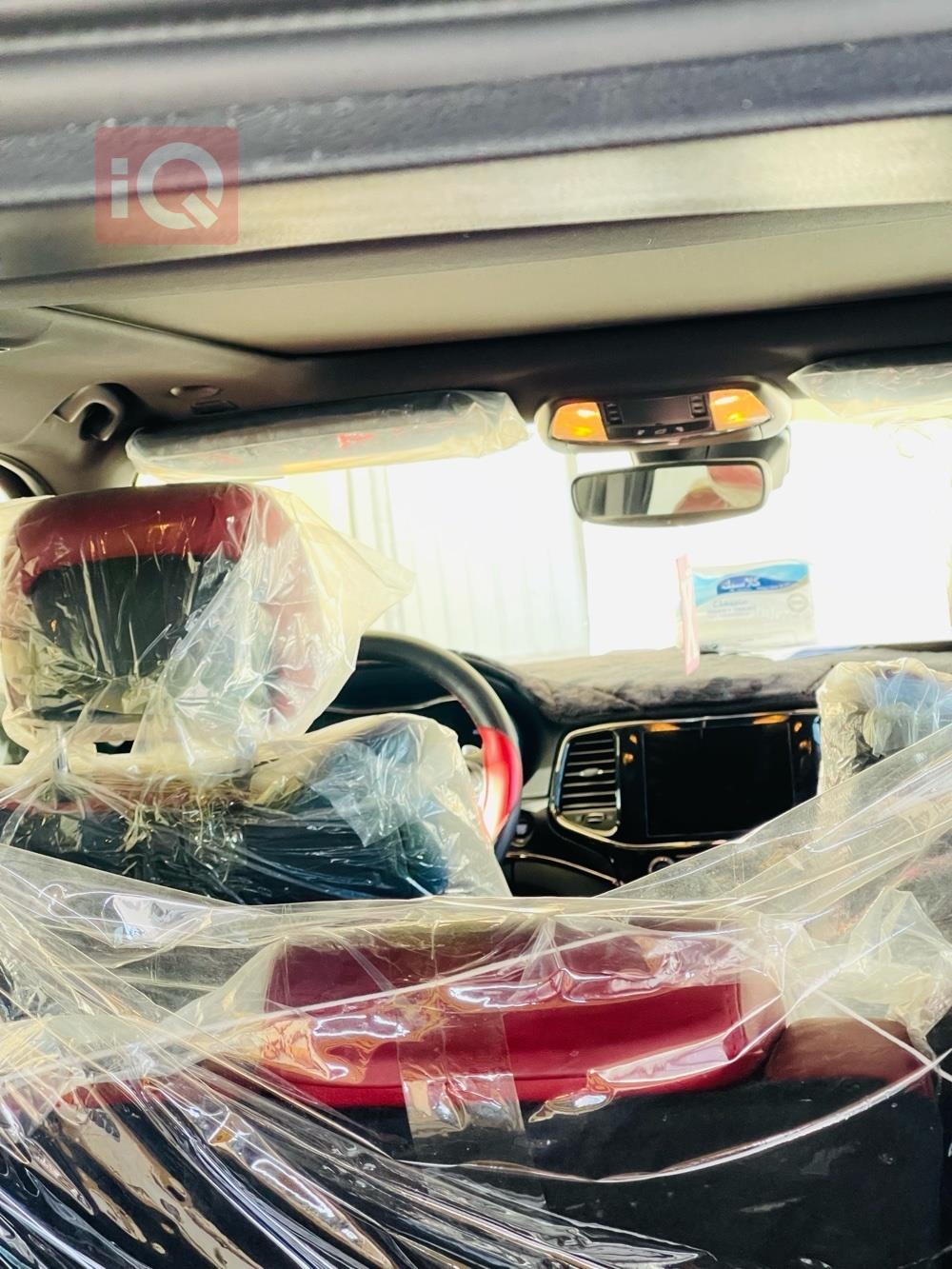 جيب جراند شيروكي